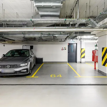 Appartement Lumina 3-room Near The Train Station *